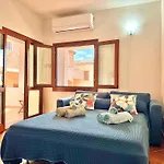 Apartment 6 Pax - Pool, Parking & Wifi - By Coral *