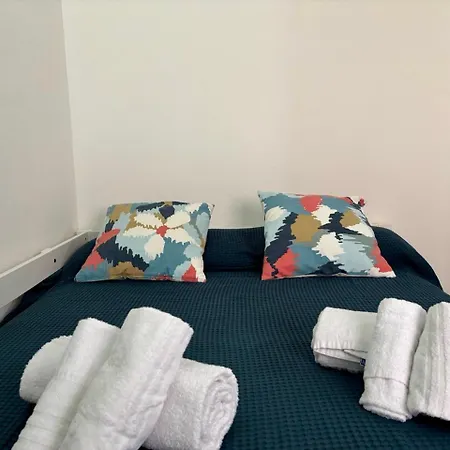 6 Pax - Pool, Parking & Wifi - By Coral 아파트 *